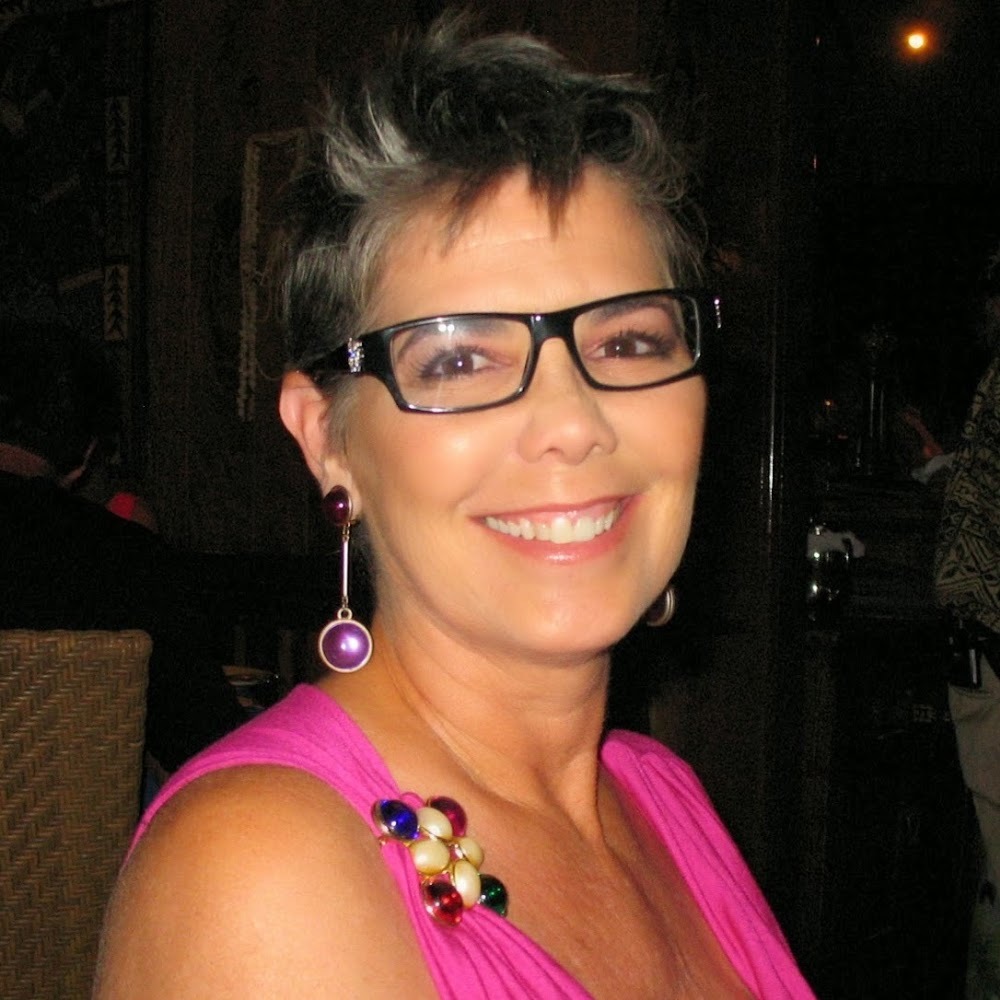Meet your Posher, Deborah